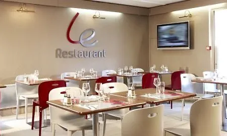 Ibis Styles Paris Denis Pleyel Hotel 3*
