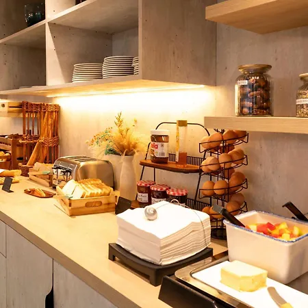 Hotel Ibis Styles Paris Denis Pleyel 3*